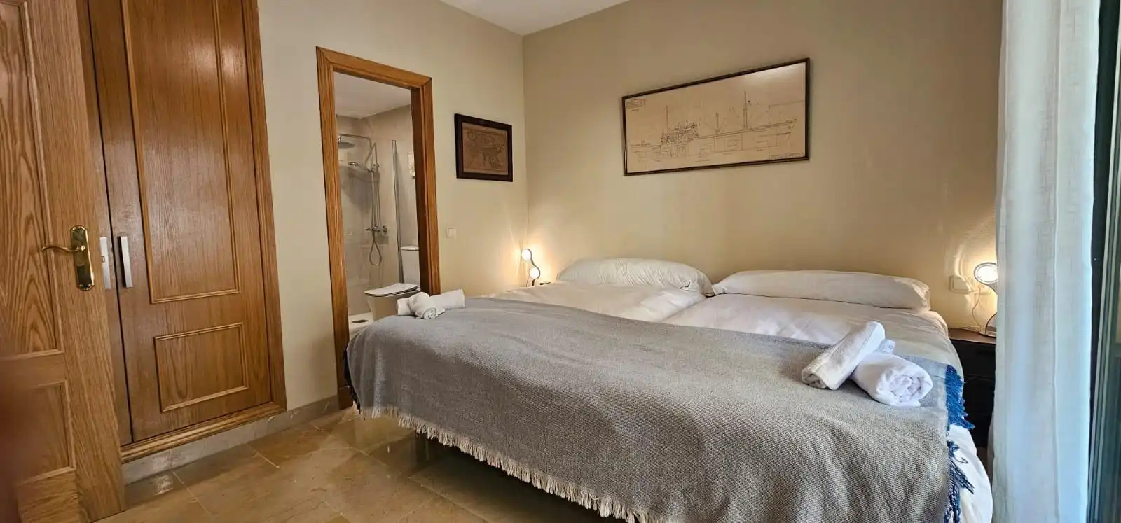 Schlafzimmer von Wohnung zur Miete in Marbella mit Privatgarten, Terrasse und Möbliert