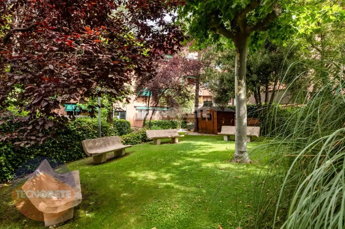 Jardí de Pis de lloguer en Majadahonda amb Aire condicionat, Calefacció i Terrassa