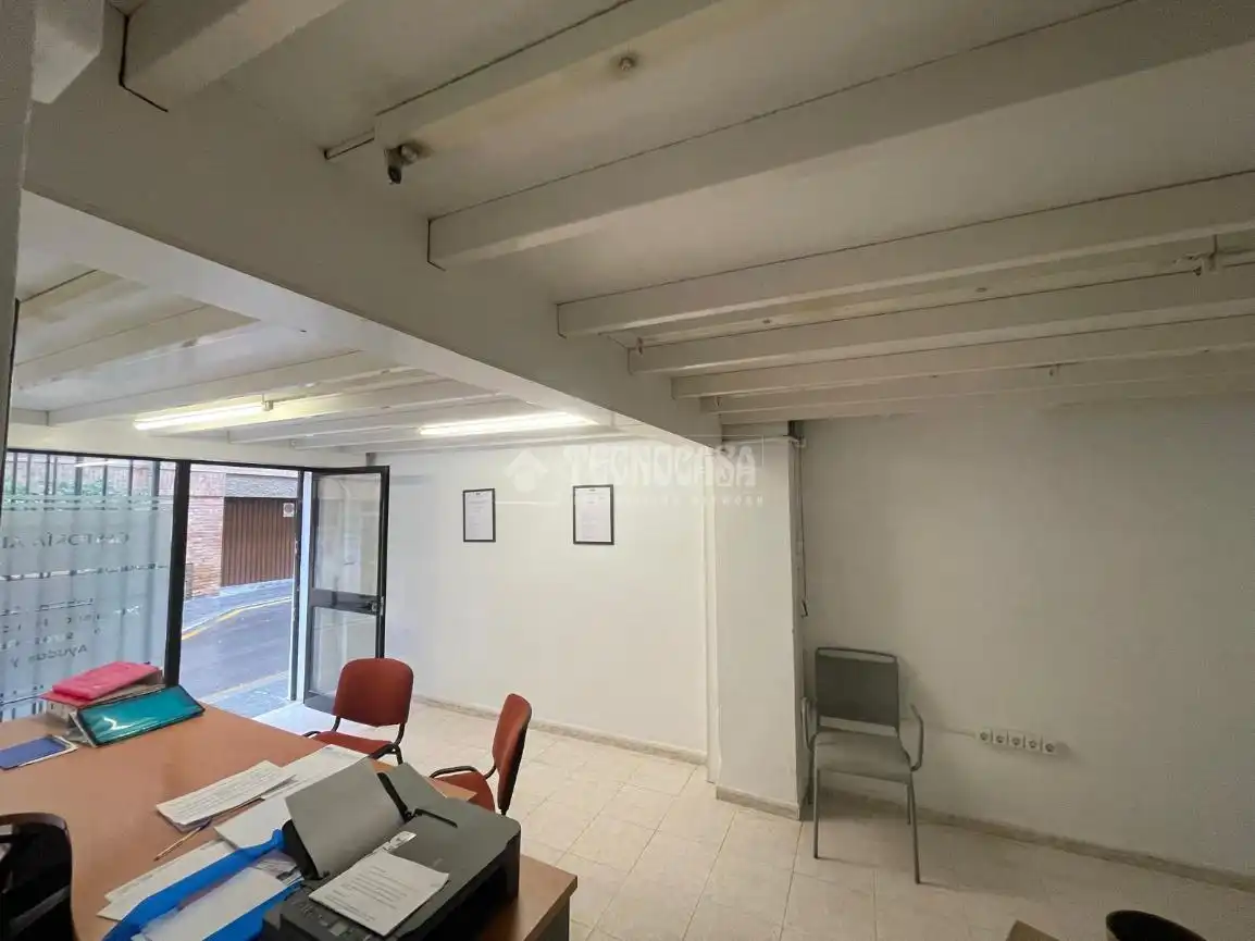 Büro zum Verkauf in Antequera