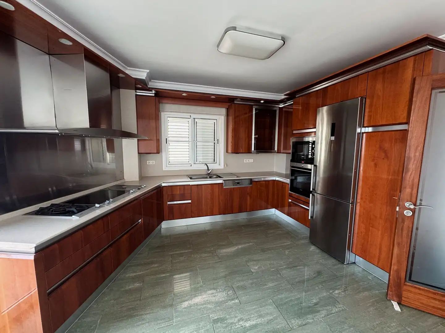 Kitchen of Detached homes for sale in Las Palmas de Gran Canaria  with Air Conditioner, Terrace and Storage room