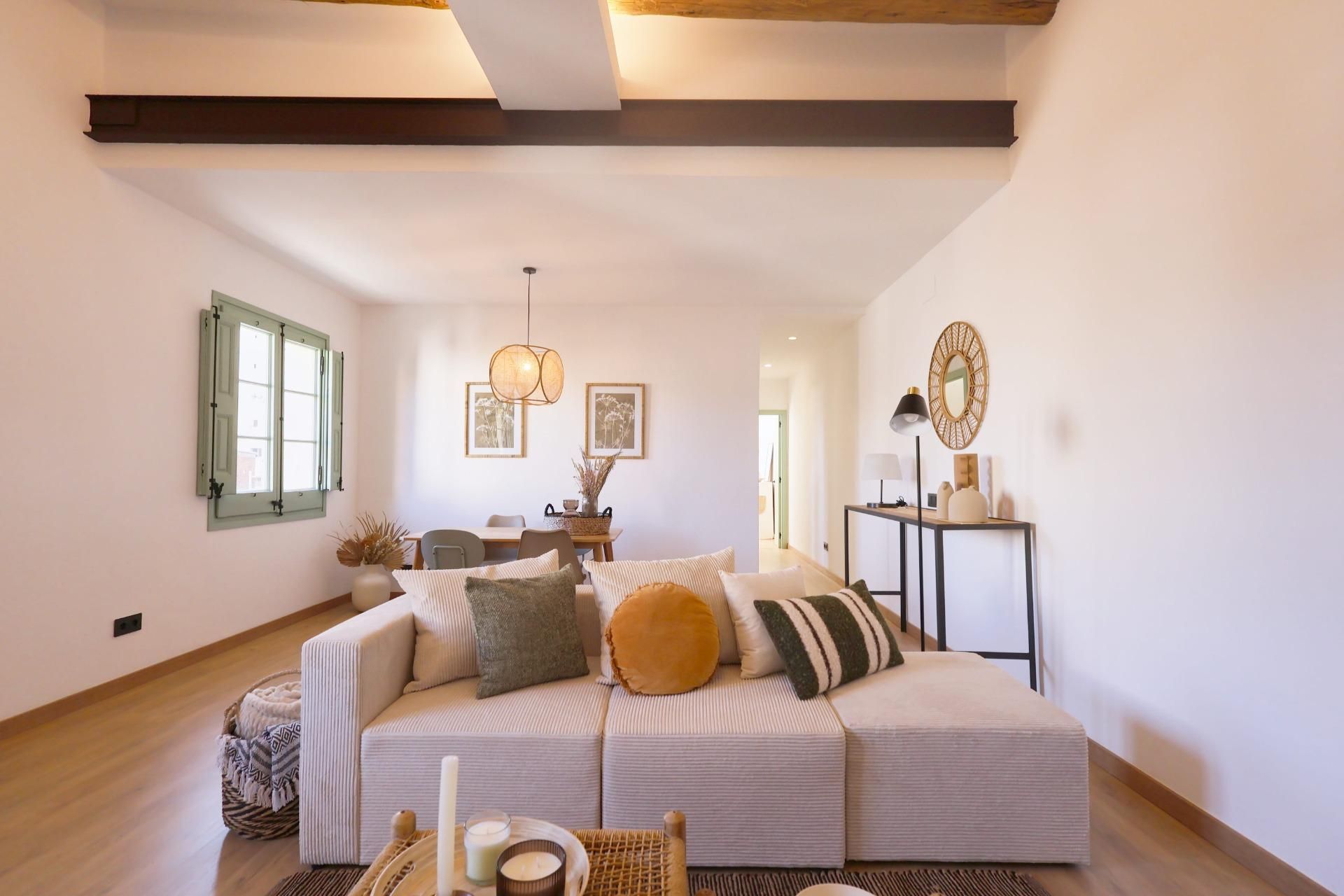 Living room of Flat for sale in Vilanova i la Geltrú  with Balcony