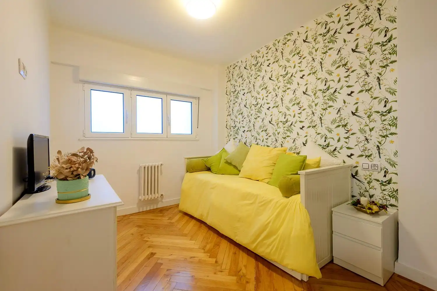 Habitación de Piso en venta en Oviedo  con Calefacción y Parquet