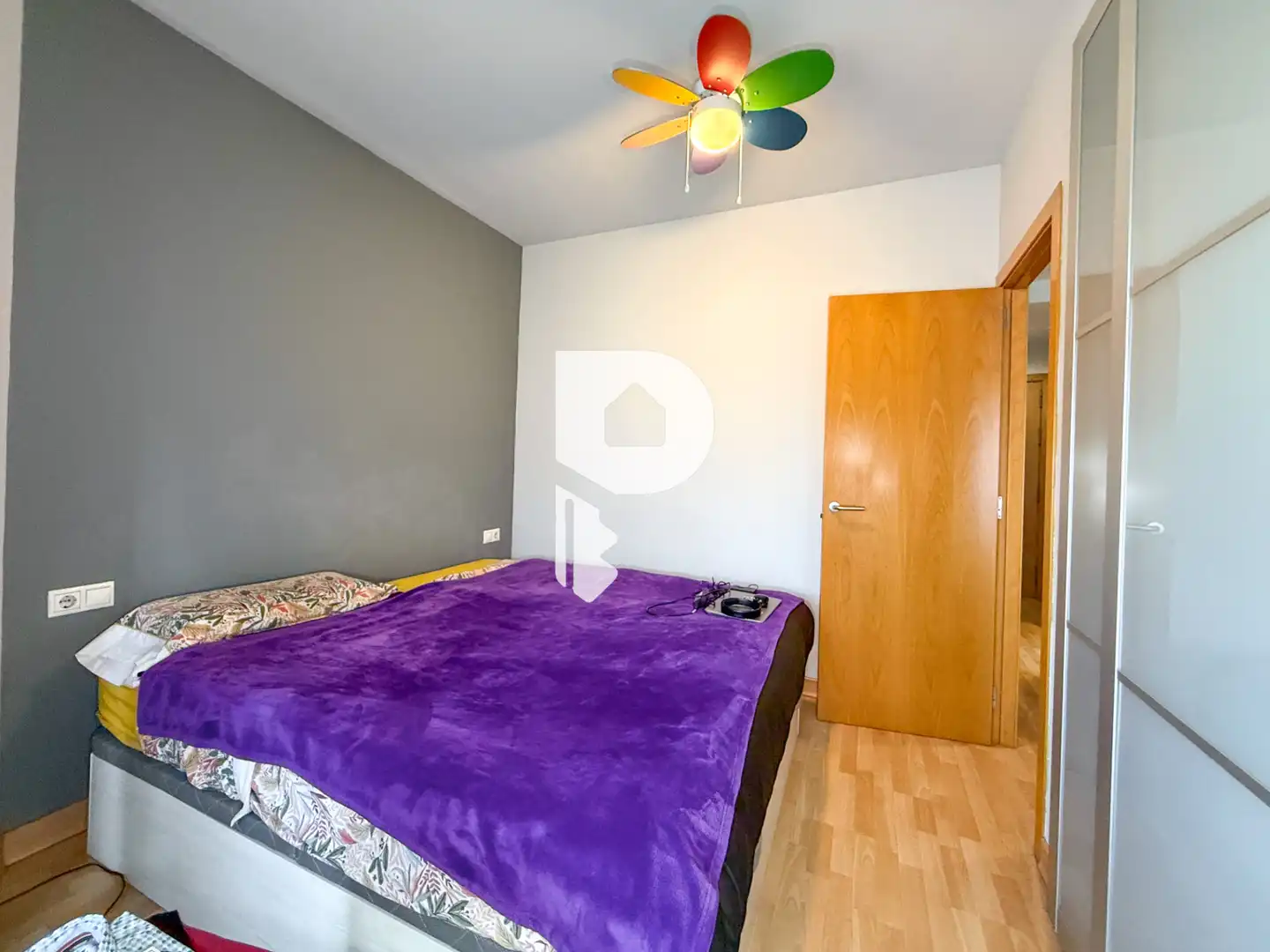 Bedroom of Flat for sale in Sant Vicenç Dels Horts  with Air Conditioner, Heating and Parquet flooring