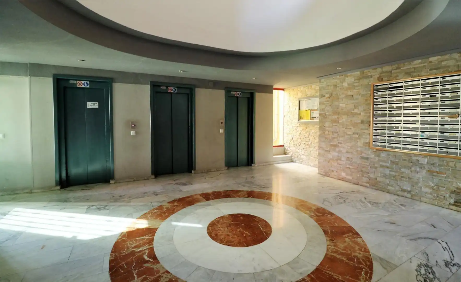 Apartamento en venta en Benidorm con Aire acondicionado, Calefacción y Jardín privado
