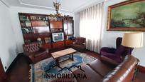 Sala d'estar de Casa o xalet en venda en Ampuero amb Calefacció, Terrassa i Traster