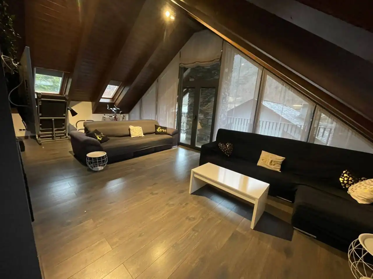 Sala de estar de Casa o chalet en venta en Vall de Cardós con Jardín privado, Parquet y Terraza