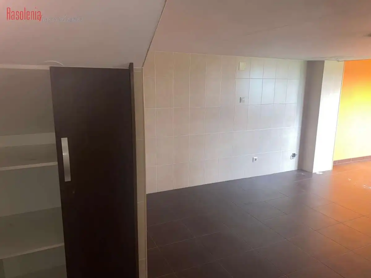 Piso en venta en Coristanco con Calefacción