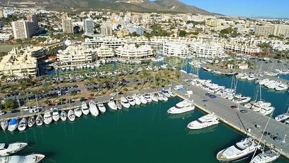 Exterior view of Apartments for sale in Benalmádena  with Air Conditioner, Heating and Terrace