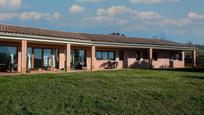 Exterior view of House or chalet for sale in Villaquilambre  with Heating and Terrace