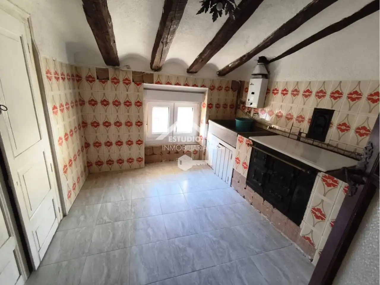 Cuina de Casa o xalet en venda en Lodosa amb Calefacció i Terrassa