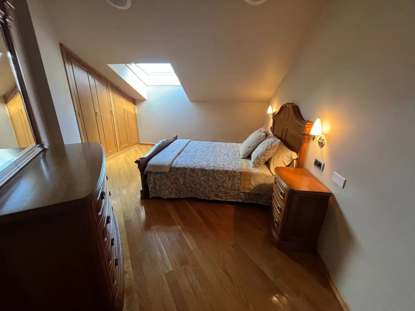 Bedroom of Duplexes for sale in Monforte de Lemos  with Heating, Private garden and Parquet flooring