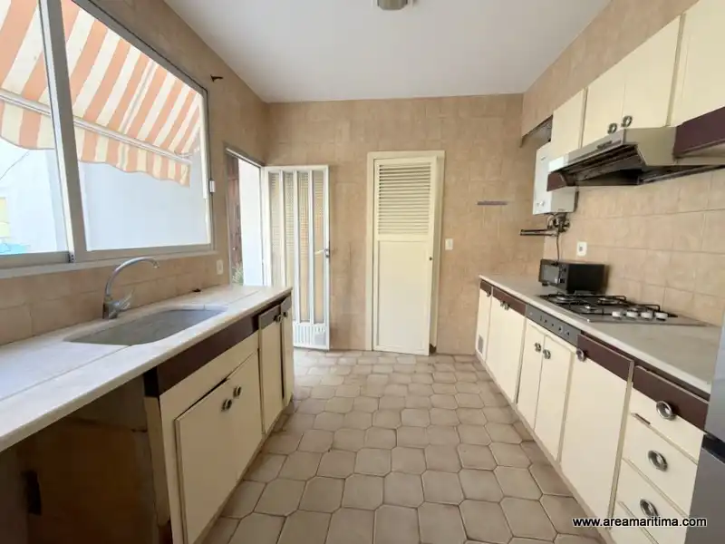 Cocina de Casa adosada en venta en Valencia con Trastero y Alarma