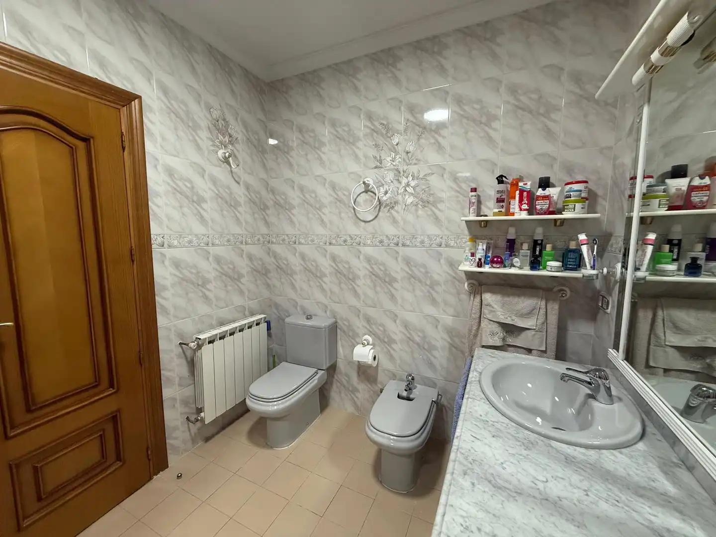 Baño de Finca rústica en venta en Piedrabuena con Aire acondicionado, Terraza y Trastero