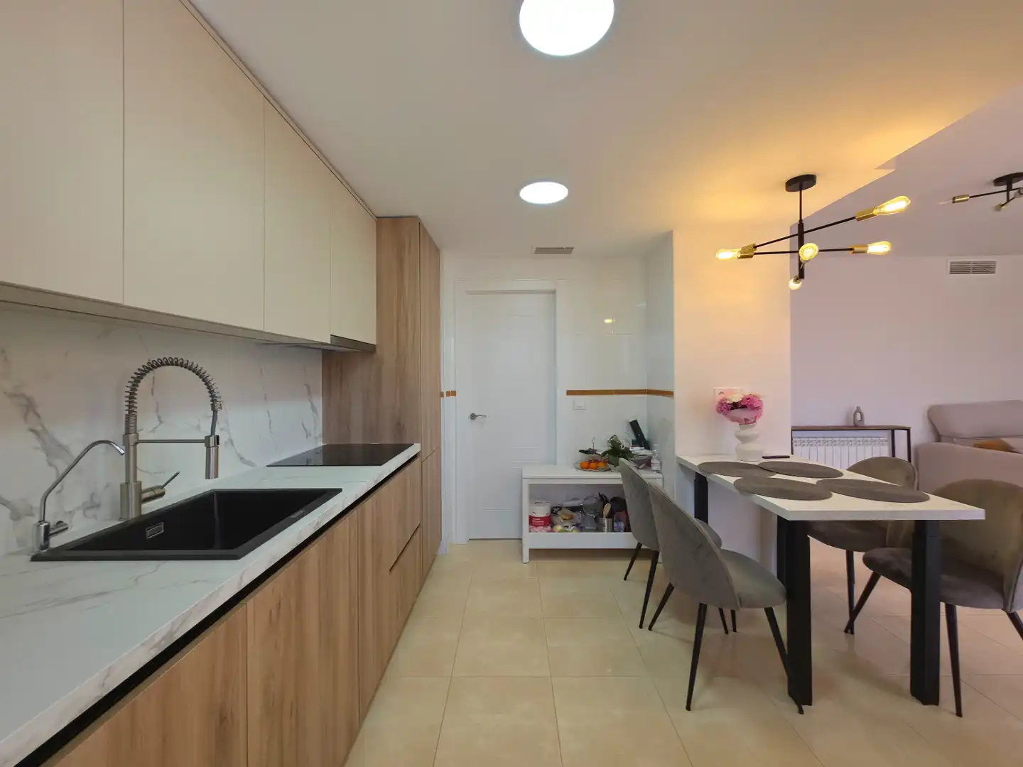 Piso con piscina en venta en Avenida Conrado Albaladejo 35, imagen 10
