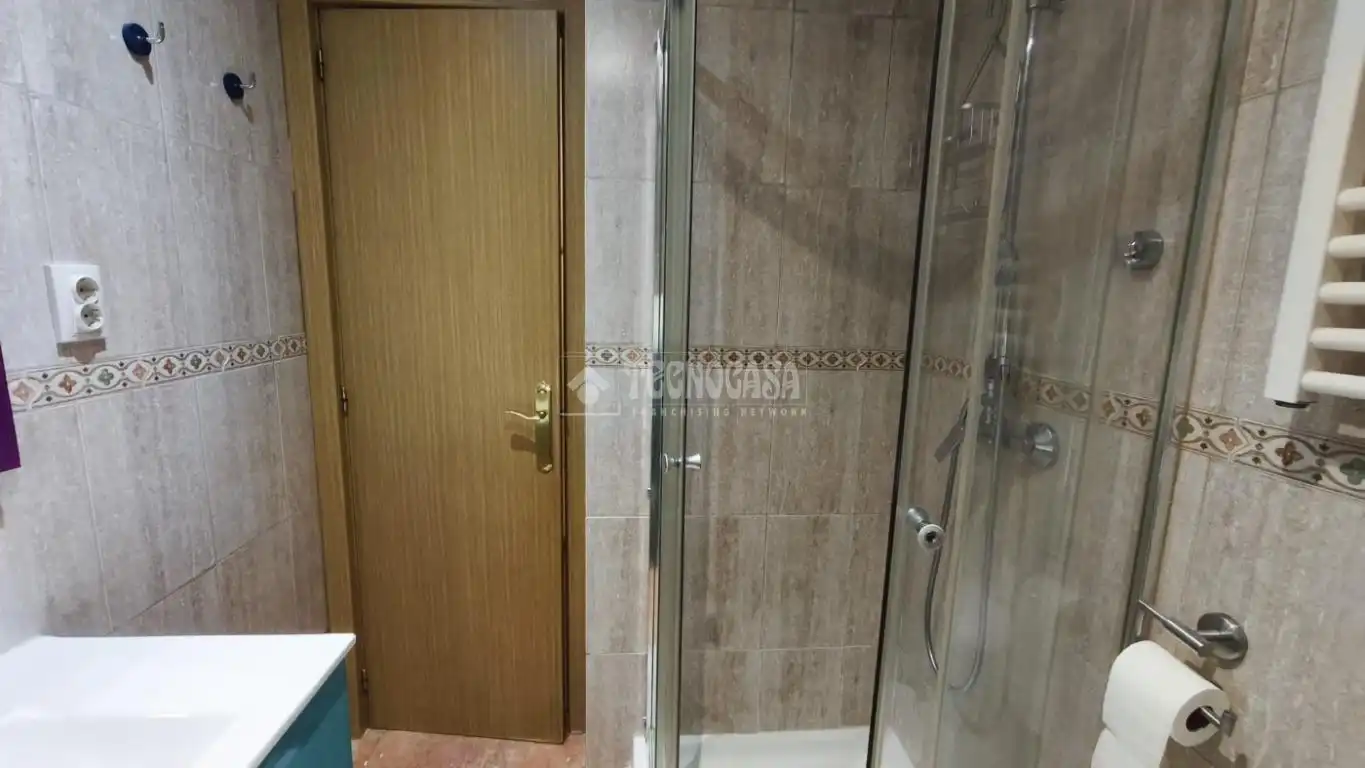 Badezimmer von Wohnung zum Verkauf in Madrid mit Klimaanlage und Balkon