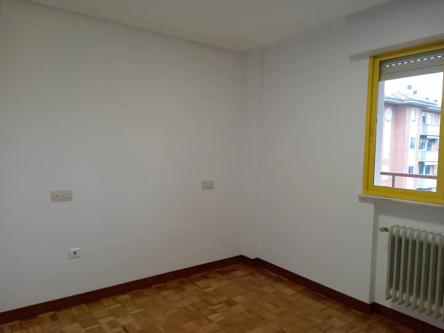 Bedroom of Flat for sale in Santa Marta de Tormes  with Air Conditioner, Heating and Parquet flooring