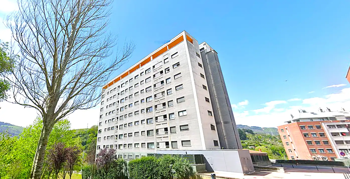 Außenansicht von Garage zum Verkauf in Barakaldo 