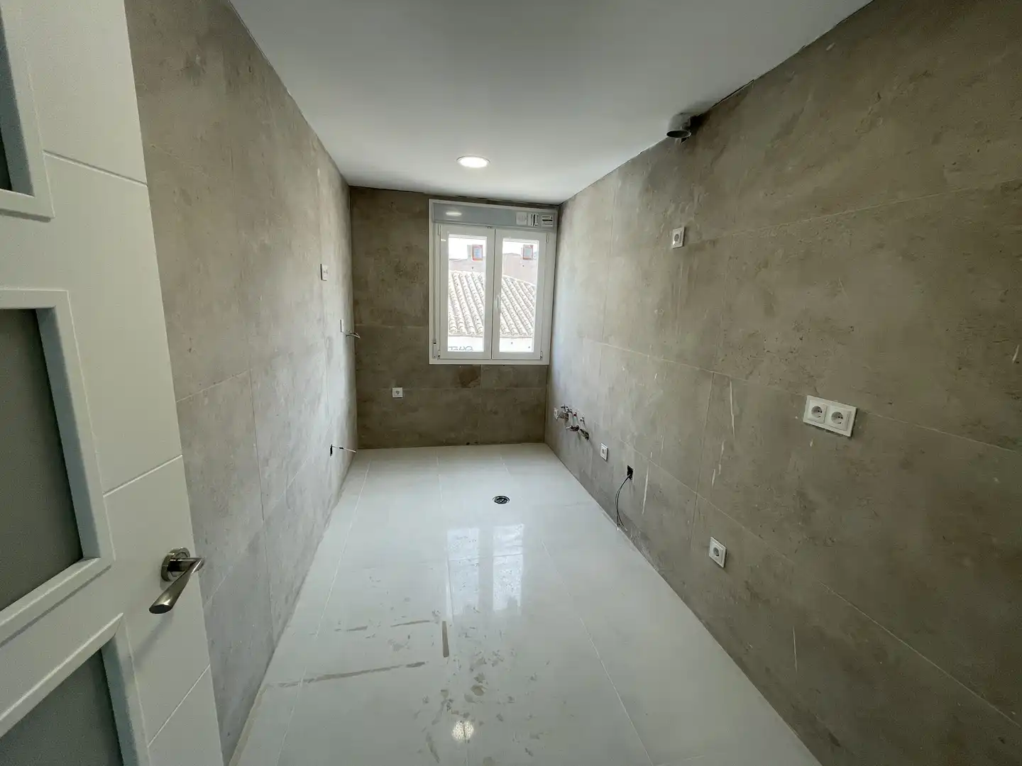 Baño de Piso en venta en Alcázar de San Juan con Aire acondicionado y Terraza