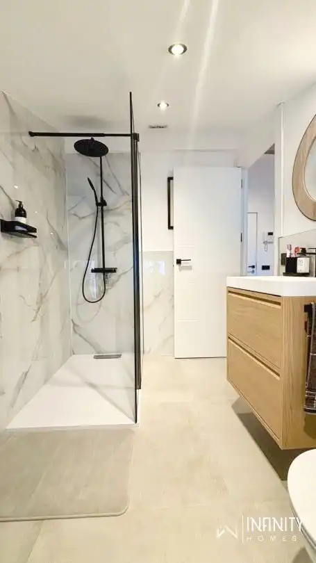 Baño de Ático de alquiler en Bilbao  con Calefacción