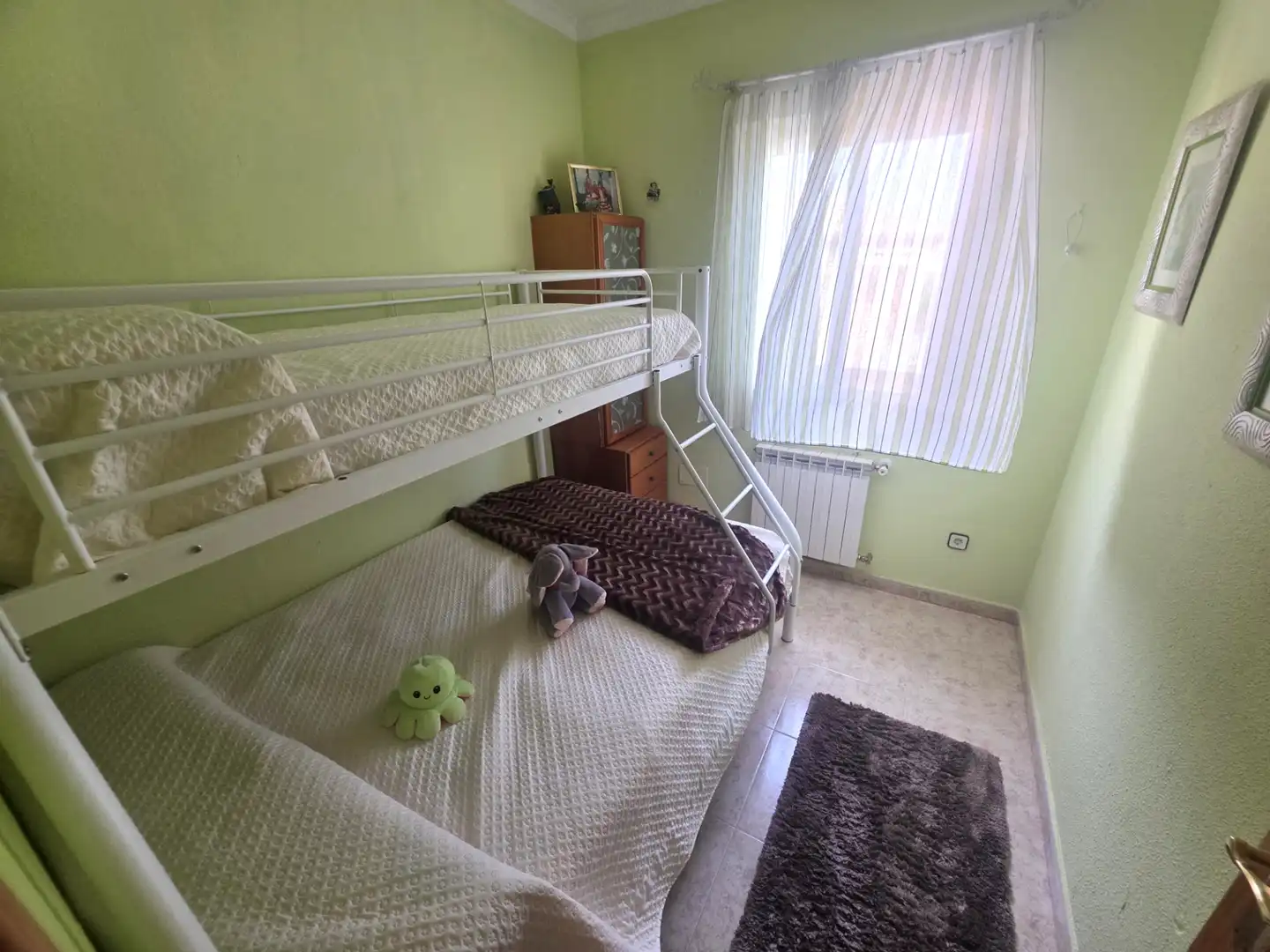 Habitación de Casa o chalet en venta en Galápagos con Calefacción, Jardín privado y Terraza