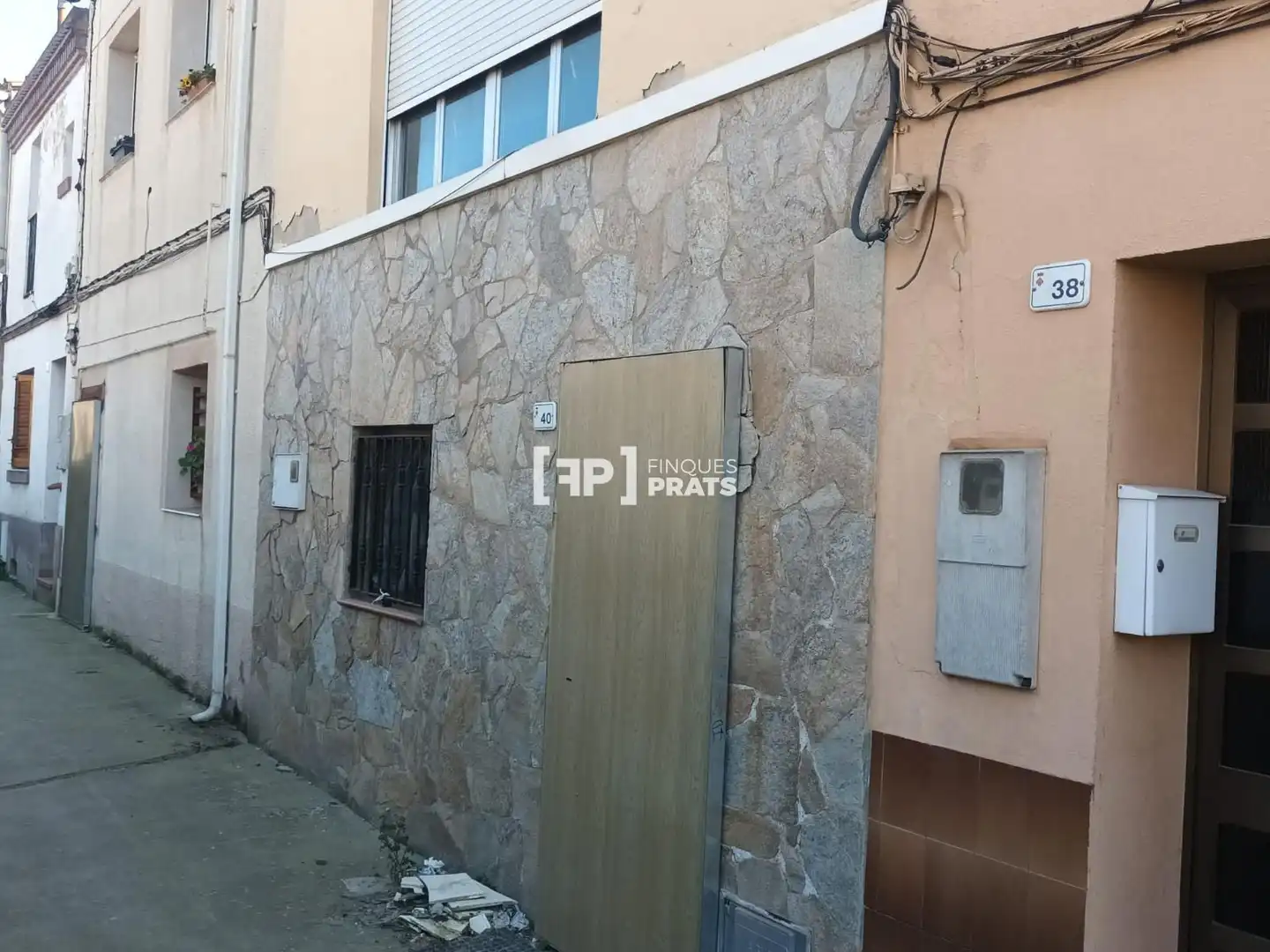 Exterior view of Houses for sale in Bell-lloc d'Urgell  with Storage room