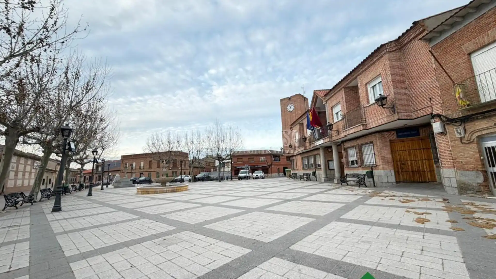 Vista exterior de Casa adosada en venta en Alcabón con Jardín privado, Terraza y Balcón