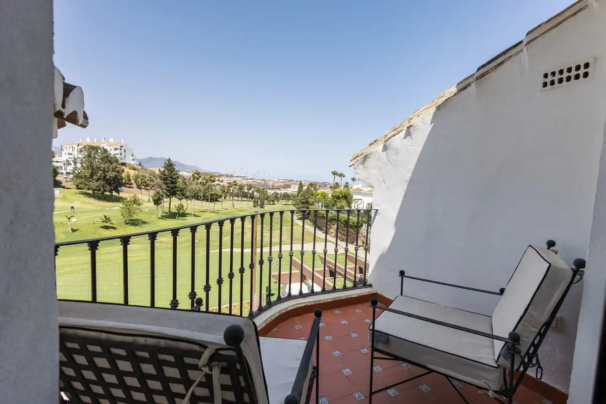 Terraced house with pool for sale in Riviera del Sol, imagen 16