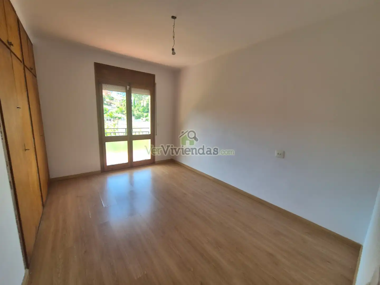 Habitación de Casa o chalet en venta en Vallirana con Jardín privado, Parquet y Terraza
