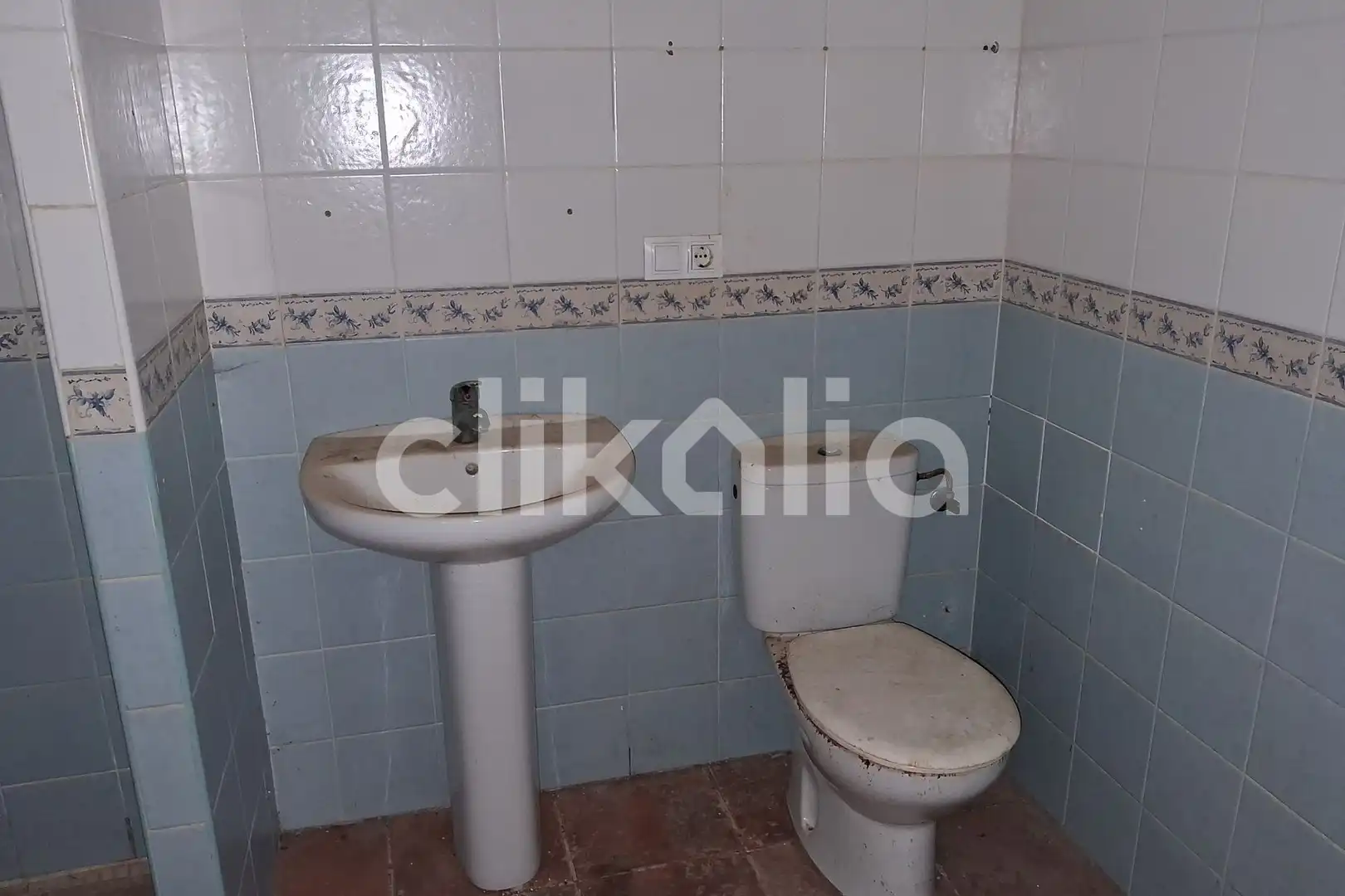 Baño de Piso en venta en Carmona