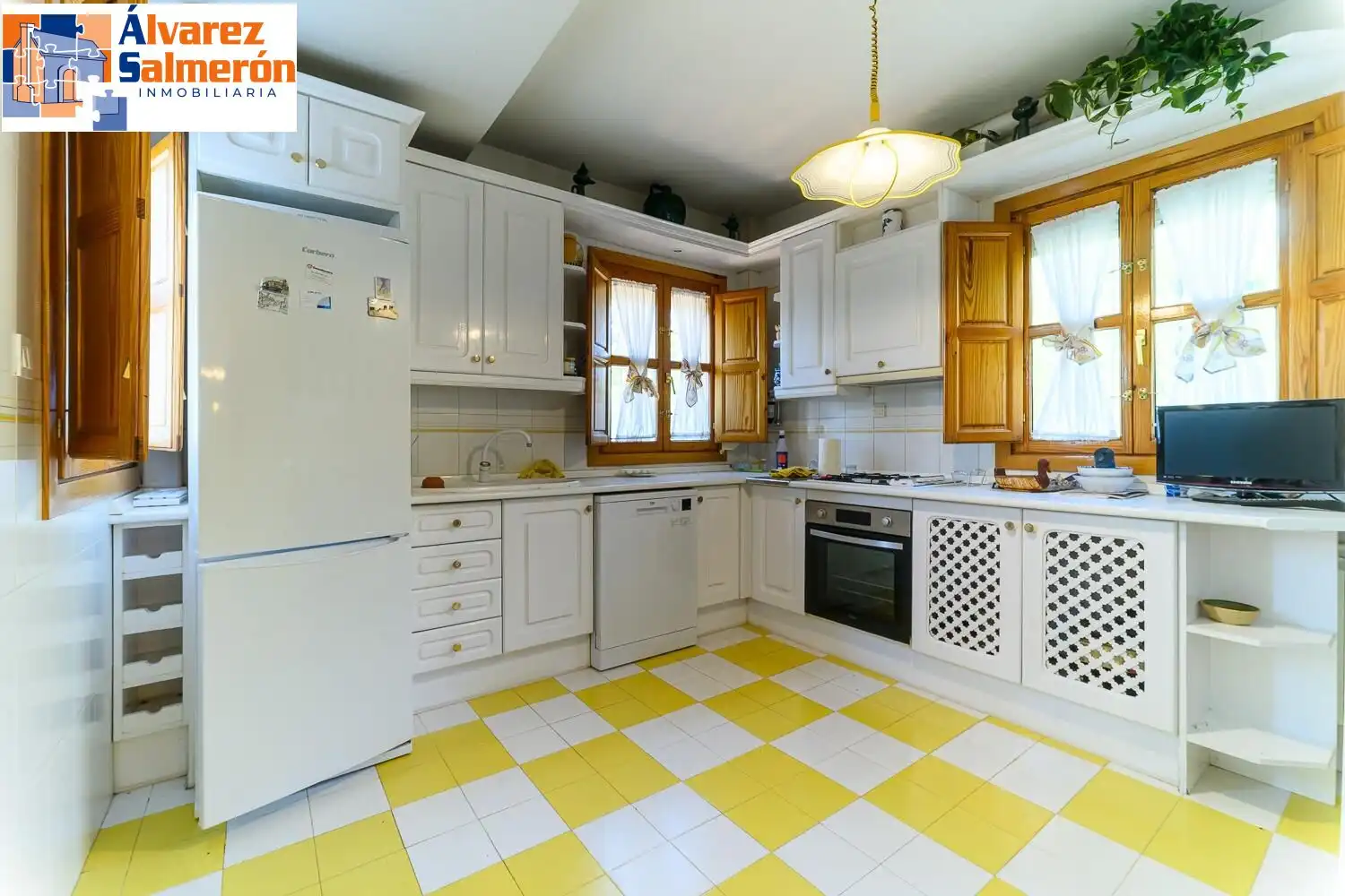 Cocina de Casa o chalet en venta en Albolote con Piscina