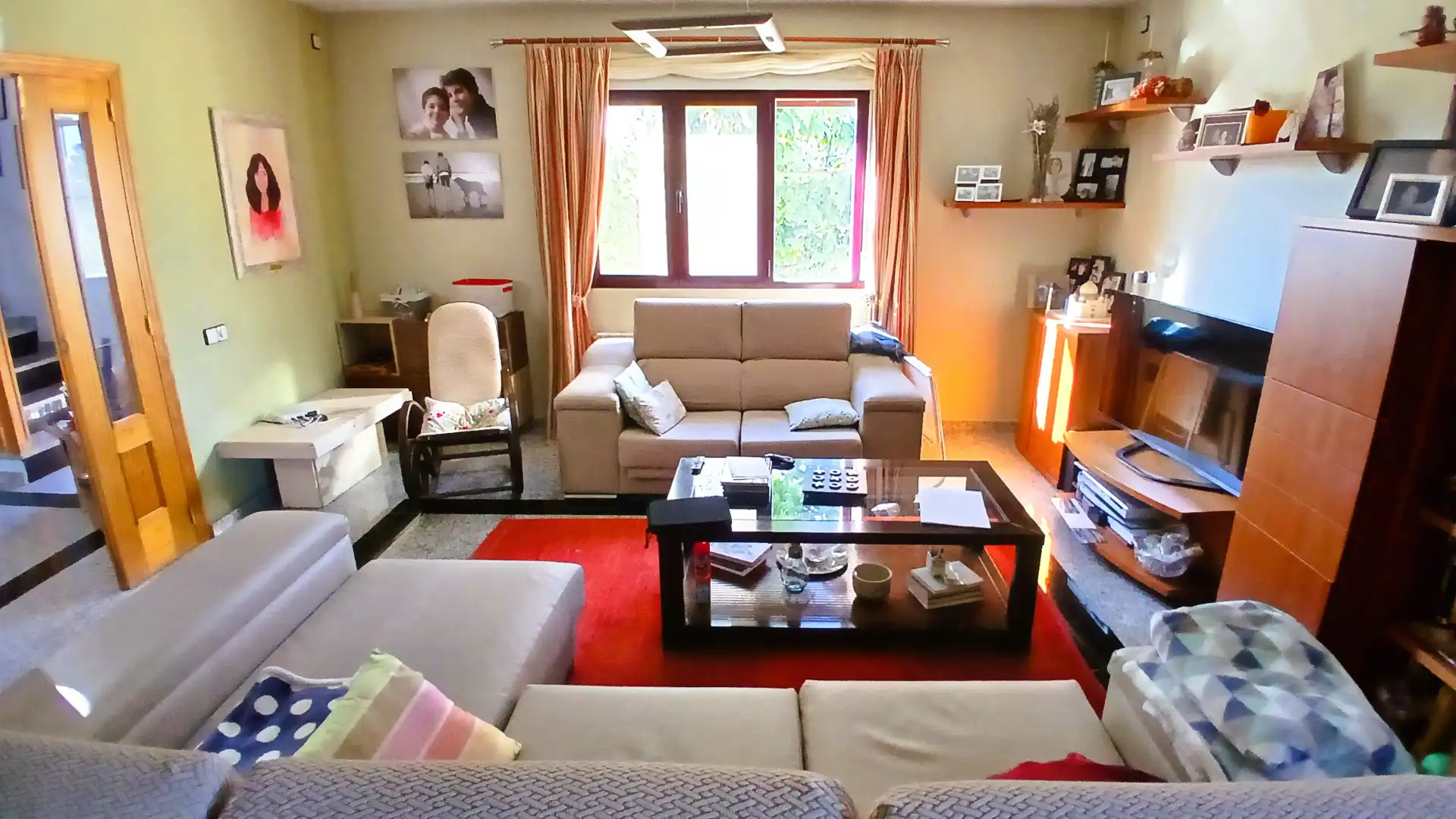 Sala d'estar de Casa o xalet en venda en Collado Villalba amb Calefacció, Jardí privat i Terrassa