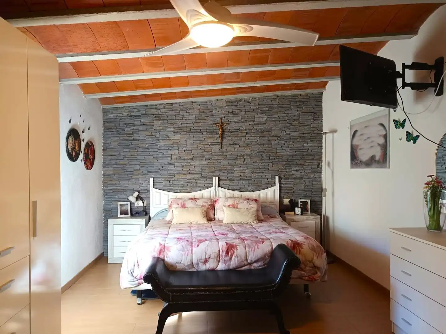 Habitación de Finca rústica en venta en Monzón con Calefacción, Jardín privado y Terraza