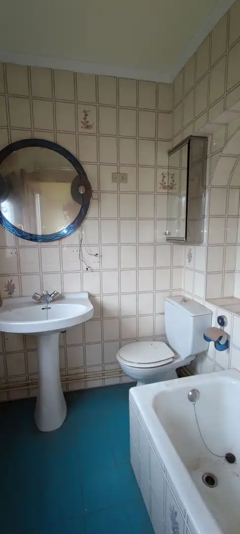 Badezimmer von Wohnung zum Verkauf in Valdegovia / Gaubea mit Heizung