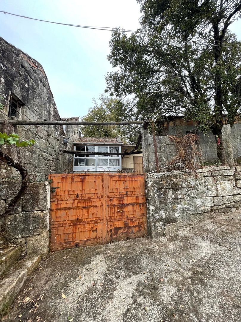 Vista exterior de Finca rústica en venda en Boborás amb Traster, Moblat i Forn