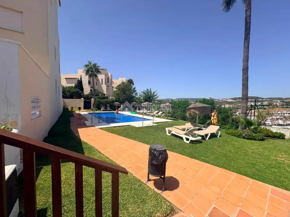 Penthouse mit Pool zum Verkauf in Bahía de Casares, imagen 17