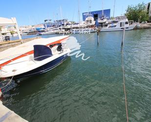 Vista exterior de Garatge en venda en Empuriabrava