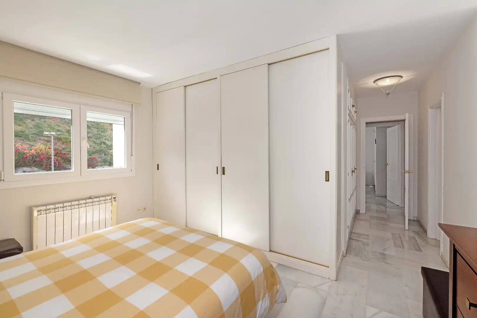 Schlafzimmer von Wohnung zum Verkauf in Málaga mit Klimaanlage, Privatgarten und Abstellraum