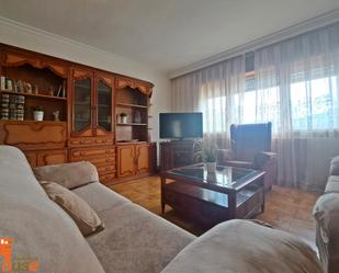 Living room of Flat to rent in Real Sitio de San Ildefonso  with Heating and Furnished