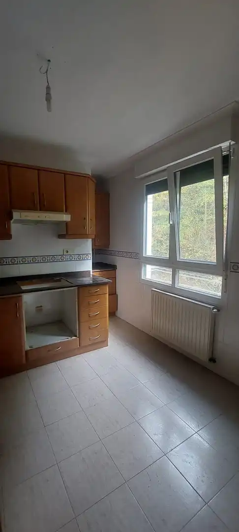 Küche von Maisonette zum Verkauf in Mieres (Asturias) mit Heizung und Abstellraum