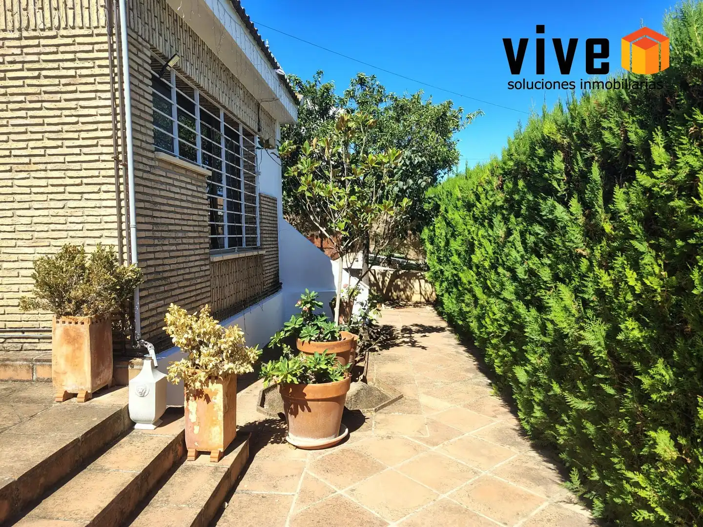 Villa con piscina in vendita a Bollullos de la Mitación, imagen 3