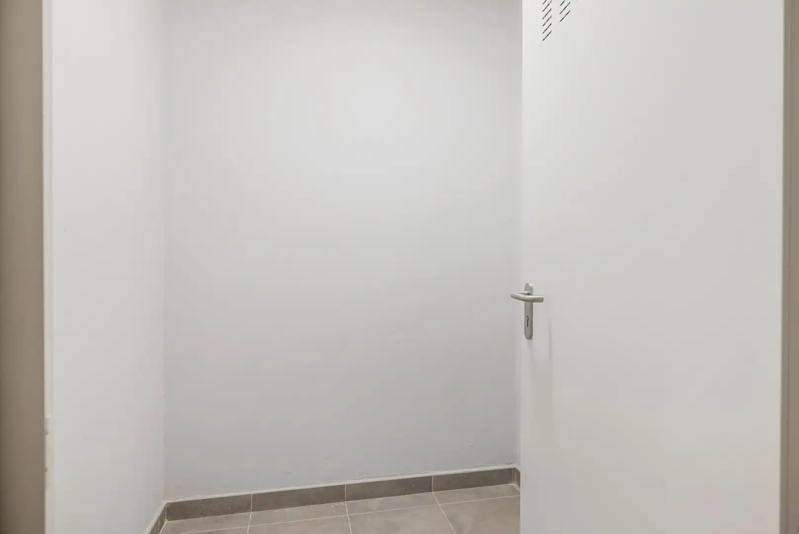 Apartamento con piscina en venta en Puerto Deportivo, imagen 19