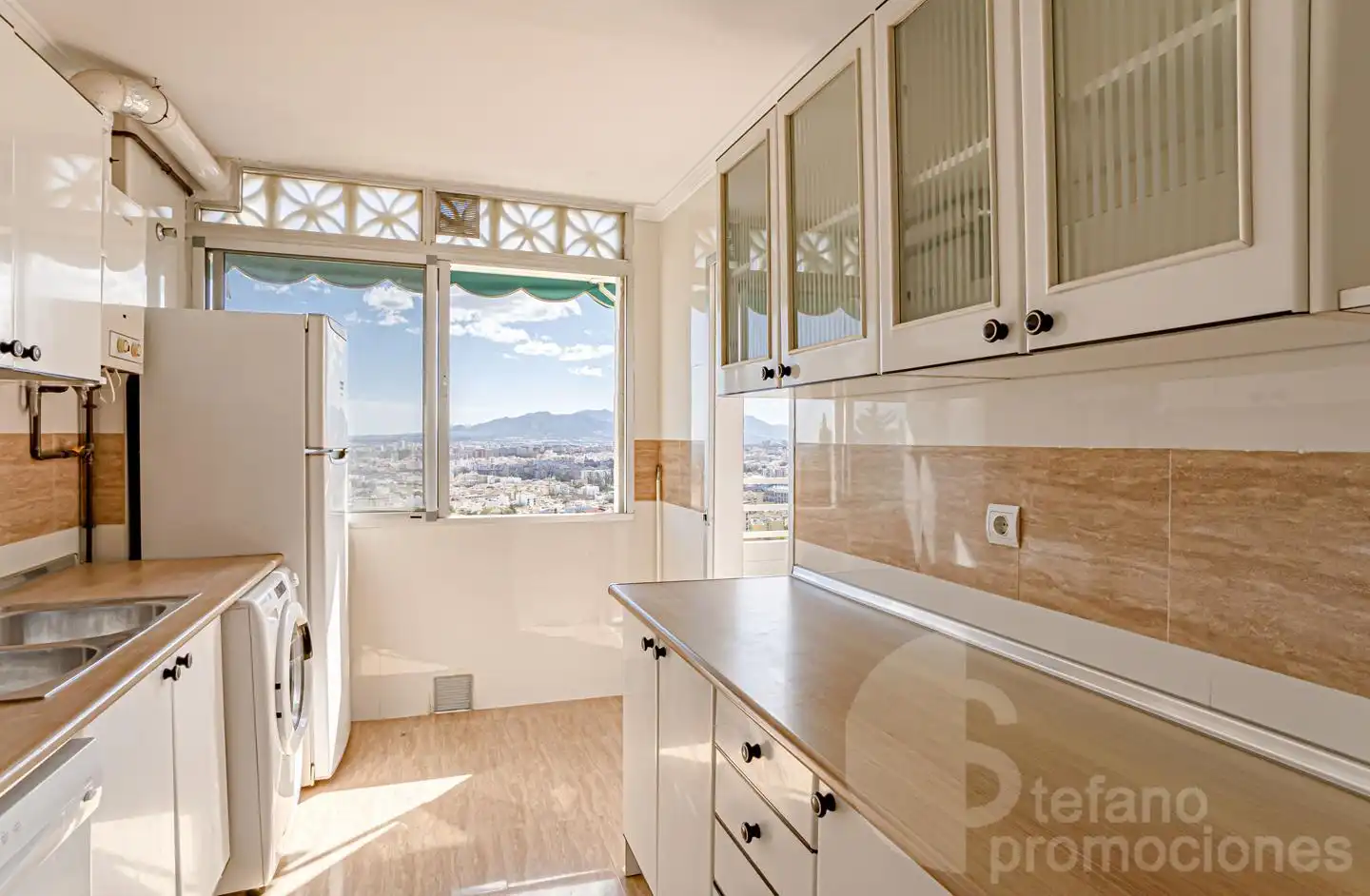 Schlafzimmer von Dachboden zum Verkauf in Málaga mit Terrasse und Gemeinschaftspool