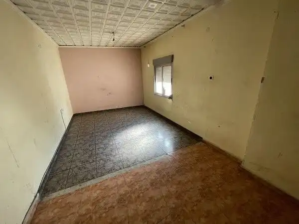 Casa adosada en venda a Calle QUEVEDO, 58, Yecla