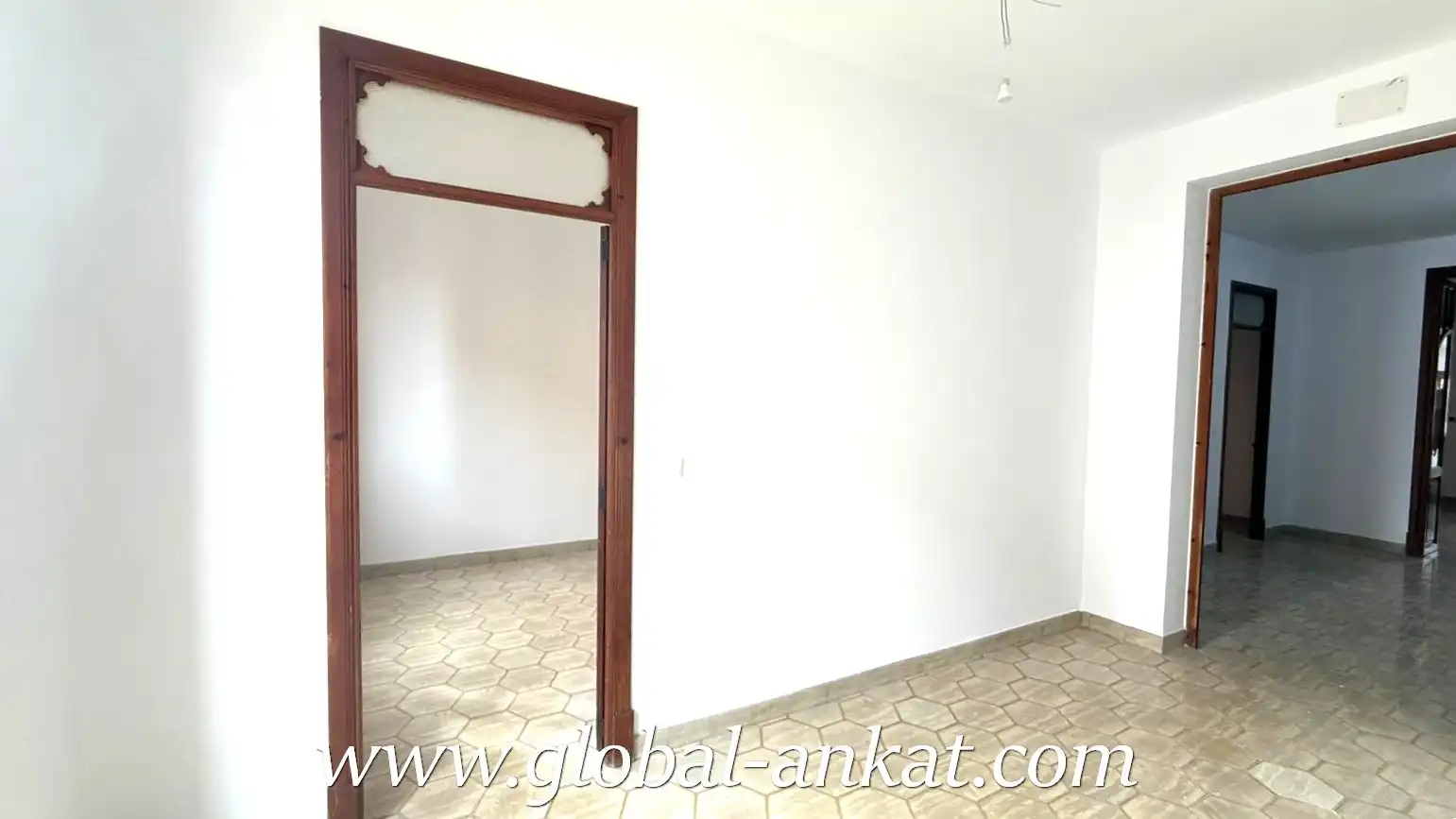 Wohnung zum Verkauf in Felanitx mit Terrasse, Abstellraum und Möbliert