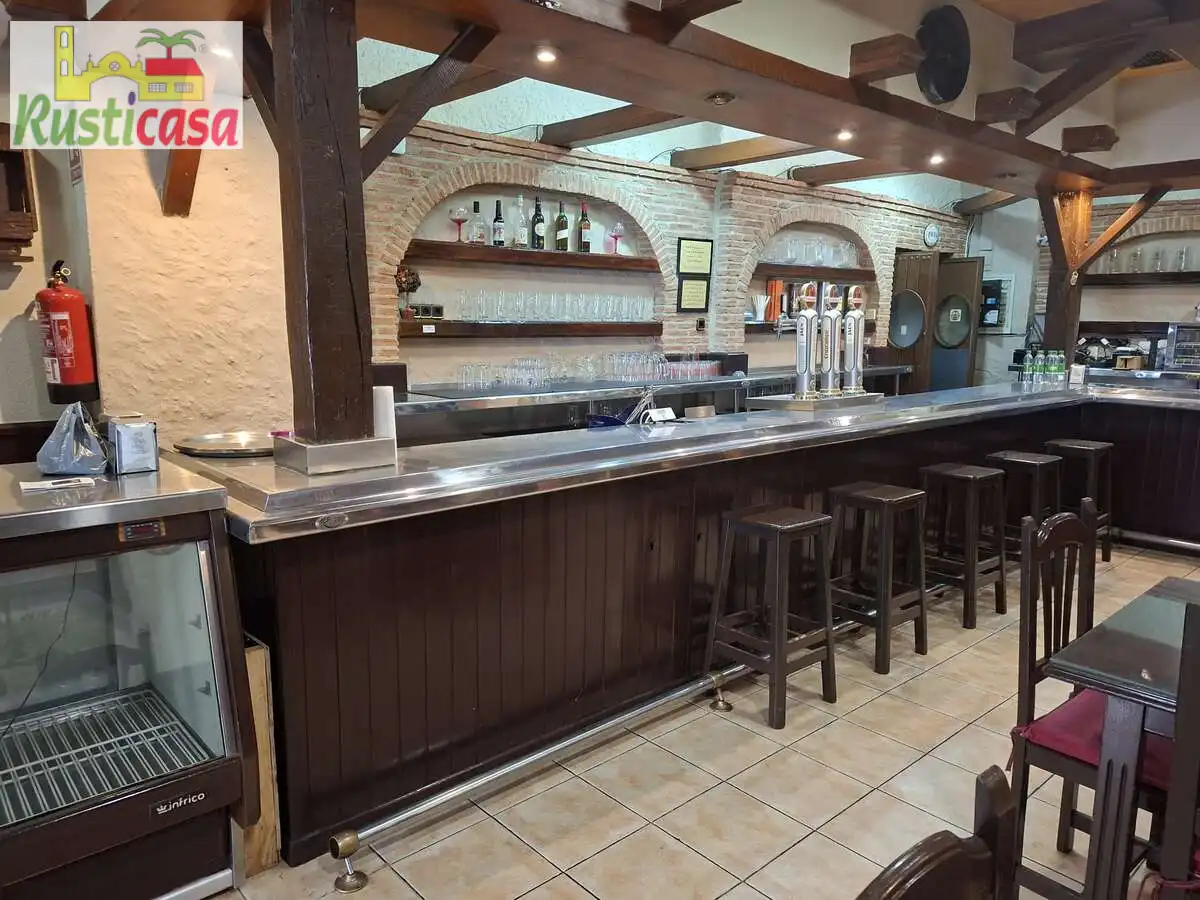 Local comercial en venta en Bailén, imagen 2
