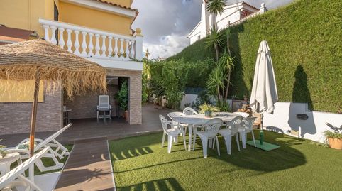 CHALET CON PISCINA Y JARDÍN A SOLO 10 MINUTOS DE GRANADA, imagen 4
