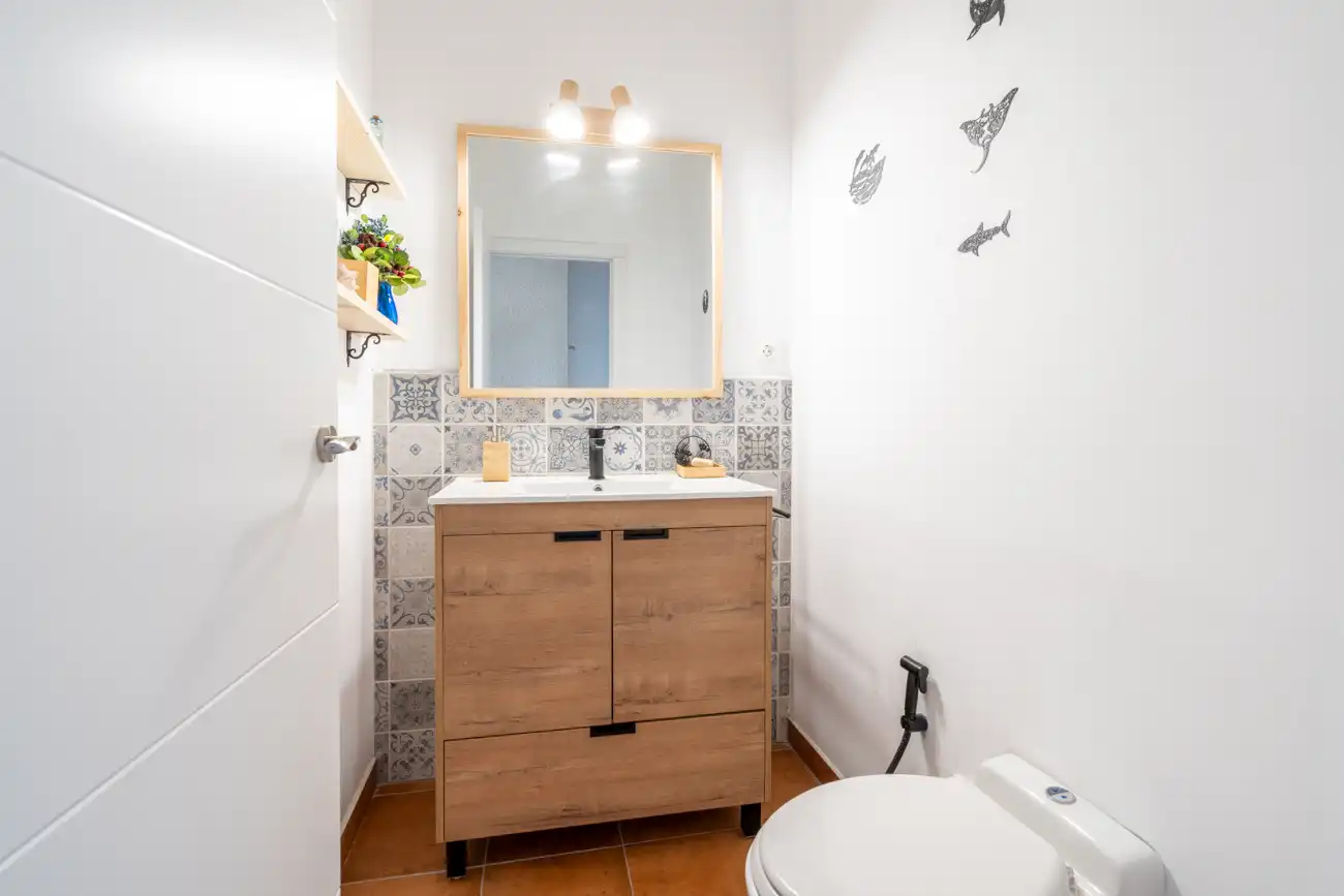Baño de Casa adosada en venta en Tortosa con Aire acondicionado, Jardín privado y Terraza