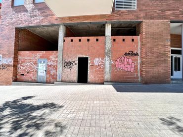 Gewerbefläche zum Verkauf in Calle SARAJEVO