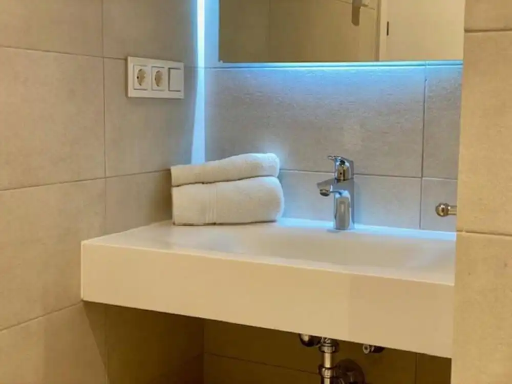Bany de Casa o xalet de lloguer en Estepona amb Aire condicionat, Jardí privat i Terrassa