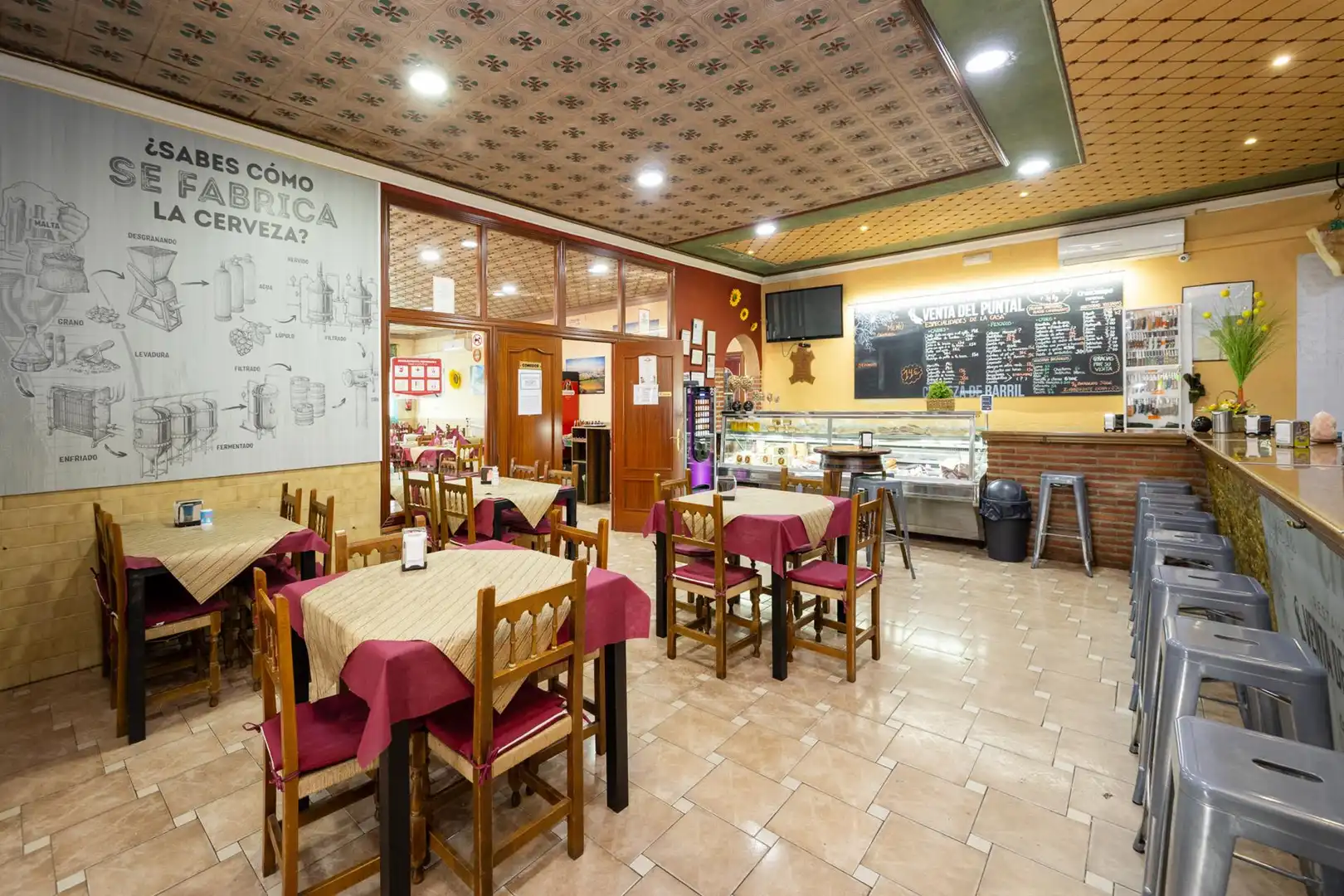 Local en venta en Huélago